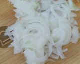 A picture of step 1 of Chicken pulao.