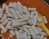 Foto langkah ke 6 dari resep Tteokbokki Simple dan Enak.