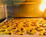 Hình bước làm 4 của món Bánh quy hoa đậu biếc