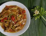 Foto langkah ke 4 dari resep Tumis Tongkol Bunga Pepaya.