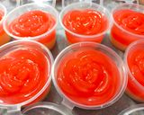 Foto langkah ke 3 dari resep Puding Merah Putih Cocopandan.