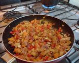 Foto del paso 2 de la receta: Empanadas de atún, cebolla y pimientos 😋🍽️🍔🐟🫑🌶️🧅