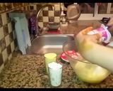 صورة لخطوة 2 من وصفة بسبوسة كيك بالتفاح