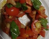 Foto del passaggio 2 della ricetta Frisella con pomodoro