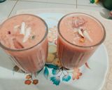 A picture of step 3 of Healthy delicious muskmelon and watermelon dry fruits smoothie.
