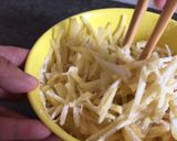 Foto langkah ke 6 dari resep Crispy Potato Pancake.