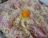 Foto del paso 3 de la receta: Pizza bacon, tomatiga, ceba, ais, formatge sense lactosa