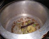 A picture of step 1 of Panjabi lauki ki sabji(No onion-no garlic).