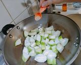 絲瓜燉鮮蚵的食譜步驟3照片