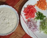 A picture of step 2 of Rava uttapam.