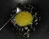 Foto langkah ke 2 dari resep Nasi Goreng Hongkong.