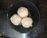 A picture of step 1 of Khoya sweet chapati.