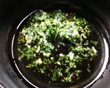 Foto del paso 5 de la receta: Bocula o malvas con sofrito de ajo y perejil