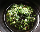 Foto del paso 5 de la receta: Bocula o malvas con sofrito de ajo y perejil
