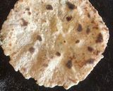 A picture of step 2 of Rajgira thepla.