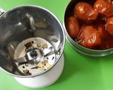 A picture of step 3 of Tomato soup.