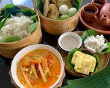 Foto langkah ke 1 dari resep 24. Nasi Liwet Solo - Ikon Kuliner Indonesia.