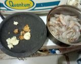 Foto langkah ke 1 dari resep Tips Mengolah Udang Siap Masak.