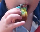 Foto del paso 9 de la receta: Bizcochuelo Arcoiris FÁCIL! 🌈