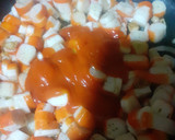 Foto del paso 4 de la receta: Surimi salteado con ajos
