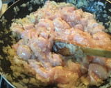 Foto del paso 2 de la receta: Arroz con pollo al curry y leche de coco