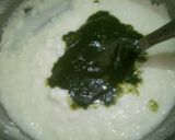 A picture of step 1 of Palak raita.