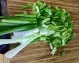Hình bước làm 5 của món Canh súp gà cho bé và mẹ