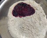 A picture of step 1 of Beetroot Roti.