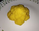 A picture of step 4 of Gobhi mussalam.