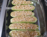 Foto del paso 3 de la receta: Calabacines rellenos de marisco y merluza