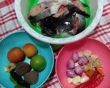Foto langkah ke 1 dari resep Patin masak kluwek.