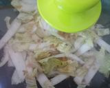 Foto langkah ke 3 dari resep Sawi putih, tahu, telur puyuh masak kari.
