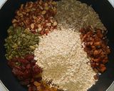 Hình bước làm 1 của món Granola