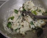 A picture of step 3 of Stuffed Upma Bites.