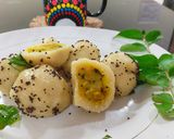 A picture of step 9 of Stuffed sooji balls.