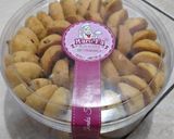 Foto langkah ke 5 dari resep Kurma almond cookies.