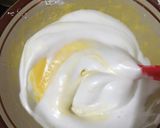 Foto langkah ke 3 dari resep Souffle Pancake.