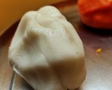 আখরোটের পুর ভরা তিরঙ্গা পুলি(akhroter pur bhora tironga puli recipe in Bengali) রেসিপি ধাপ - 12 ছবি