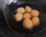 A picture of step 2 of Mango dahi vada shots.