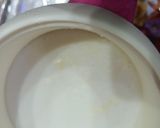 A picture of step 1 of Dhood soda.