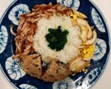 A picture of step 6 of Long Xuyen Broken Rice (Caramelized Pork and Egg).