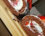 Epres-mascarponés tekercs recept fázis 5 fotója