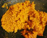 मँगो नारळाची वडी (Mango Naralachi Vadi Recipe In Marathi) रेसिपी स्टेप 3 फोटो 