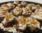 Foto del paso 6 de la receta: Dátiles Rellenos de Queso Crema y Tahini