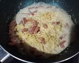 Foto langkah ke 4 dari resep Indomie kuah susu a.k.a Carbonara.