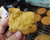 Foto langkah ke 8 dari resep Vanilla Cupcake (Moist and Fluffy).