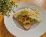 Foto langkah ke 4 dari resep Guacamole with egg (low cal).