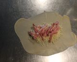 Foto del paso 5 de la receta: Empanadas de mónja y soque, y más con jalapeño y cebolla también