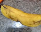 A picture of step 2 of Banana cake.