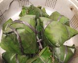 Foto langkah ke 5 dari resep Bacang Nasi Tanpa Santan.